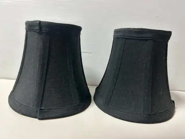 4 Clip-on Lamp Shades in Indoor Lighting & Fans in Sudbury - Image 4