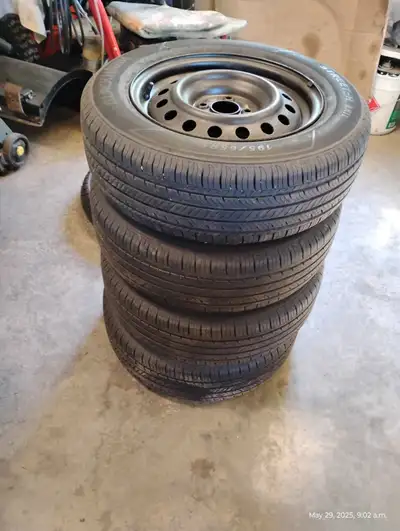 4 bolt rims, all season tires 195/65/R15 off 2005 civic, rims painted every year, storied inside. Ti...
