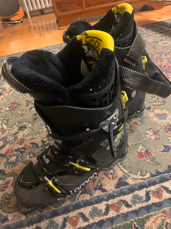 Alpine ski boots - bottes de ski alpin dans Ski  à Ville de Montréal