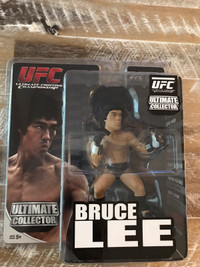 Bruce Lee UFC collector’s edition figure