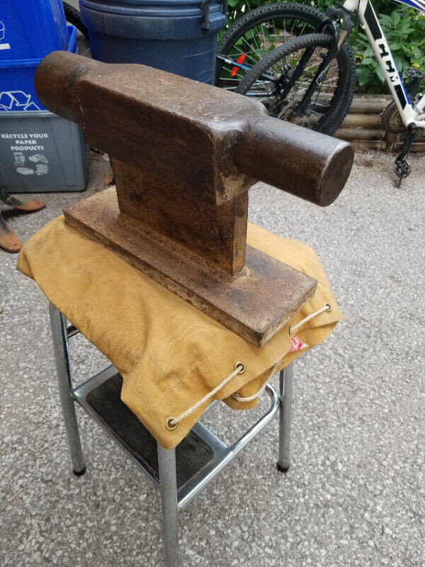 Old homemade anvil 80 lbs in Arts & Collectibles in Oakville / Halton Region - Image 4