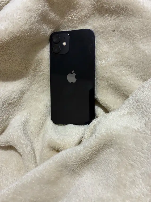 iPhone 12 mini in Cell Phones in Regina - Image 3