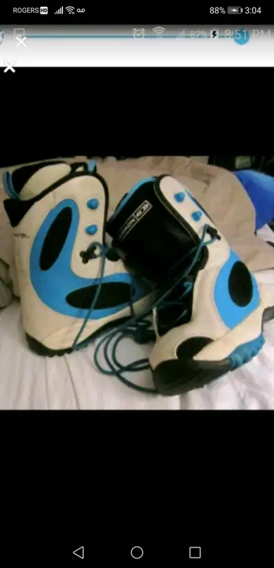 WOMANS SIZE 5.5 SALOMON MYRIAD SNOWBOARD BOOTS, View more