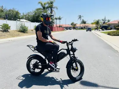 Le Zeus Explorer DK400: Le Ebike Ultime pour les Terrains Canadi, View more