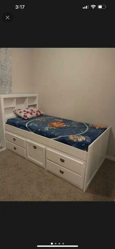 room for rent female