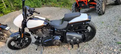 2016 CVO Breakout,110 Screaming eagle engine , 12”risers , low mileage well looked after. Stores in...