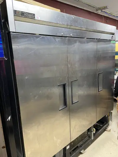 All restraurant equipment for sale everything is in working condition, and CLEAN! Message for dimens...