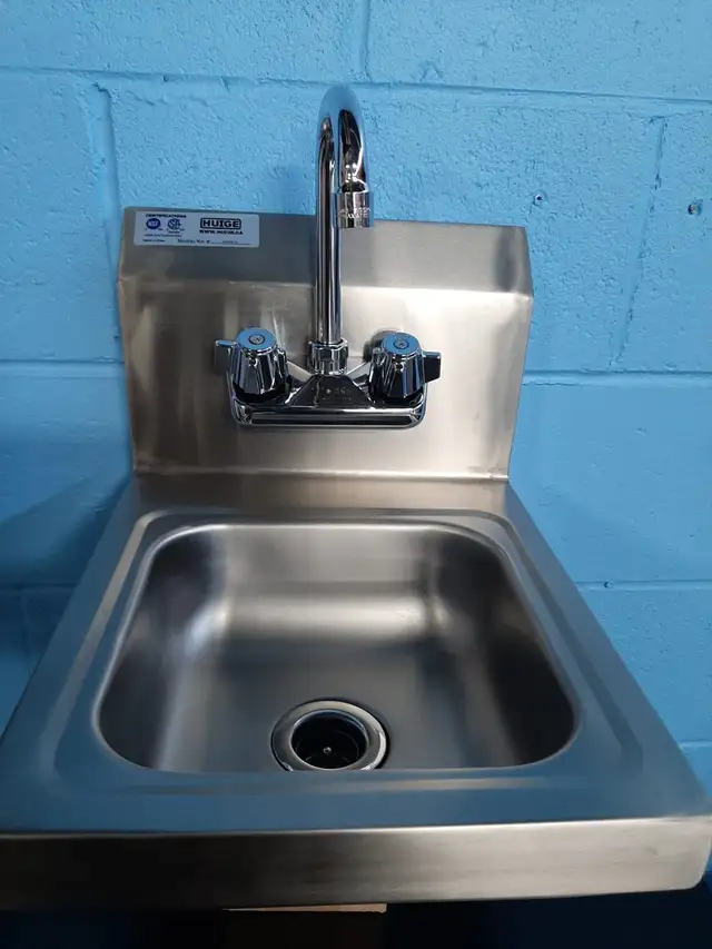 Huige Wall Mounted Hand Sink (Faucet Included) in Other in City of Toronto - Image 3