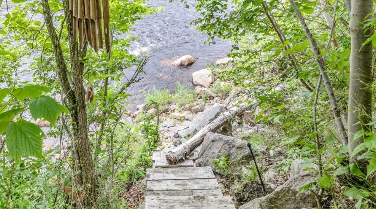 Waterfront Dream home in Quebec city Montmorency river — photo 2