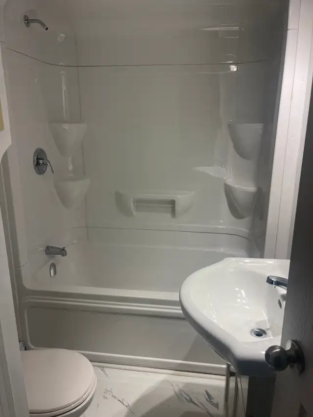 1 Bedroom Basement Apartment - All Utilities Included - Cornwall