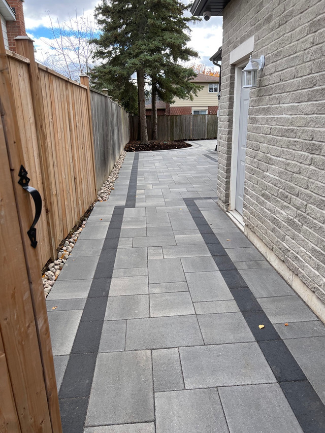 landscaping in Interlock, Paving & Driveways in Markham / York Region - Image 2