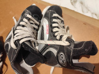 4 pairs kids skating shoes  $5
