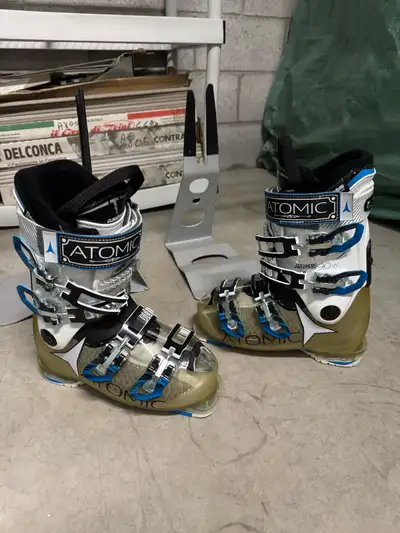 Bottes de ski neuve, View more