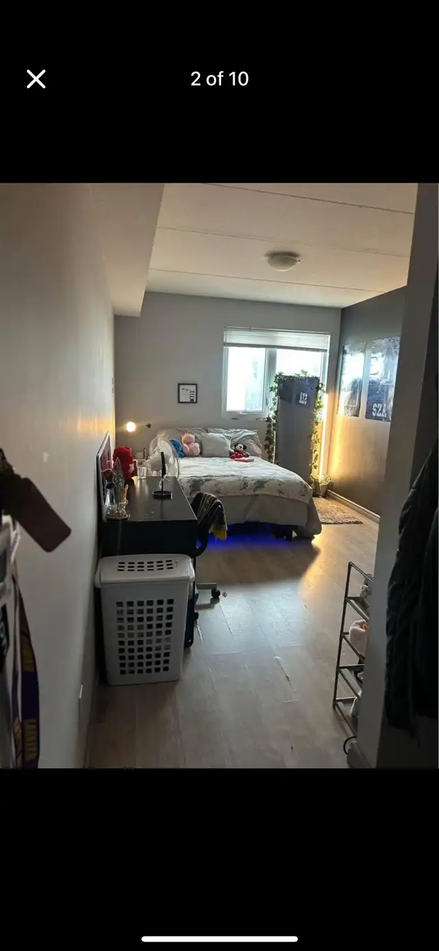 Sublet Available – Private Room with Ensuite Bathroom in Short Term Rentals in Kitchener / Waterloo - Image 3
