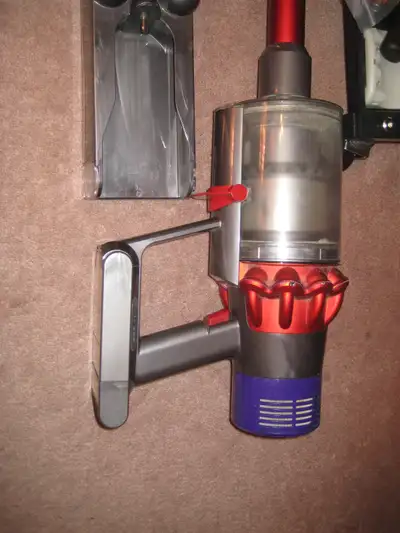 FS: Dyson V10 cordless vacuum, minifold bike, Honeywell air puri, View more