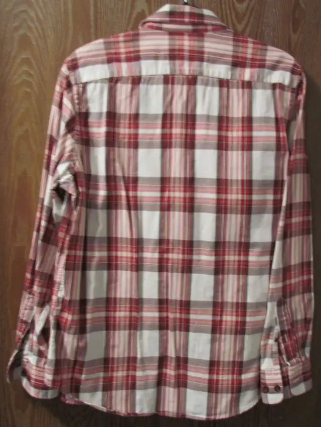 More Men's 100% COTTON Long Sleeve Dress Shirts in Men's in Kitchener / Waterloo - Image 7