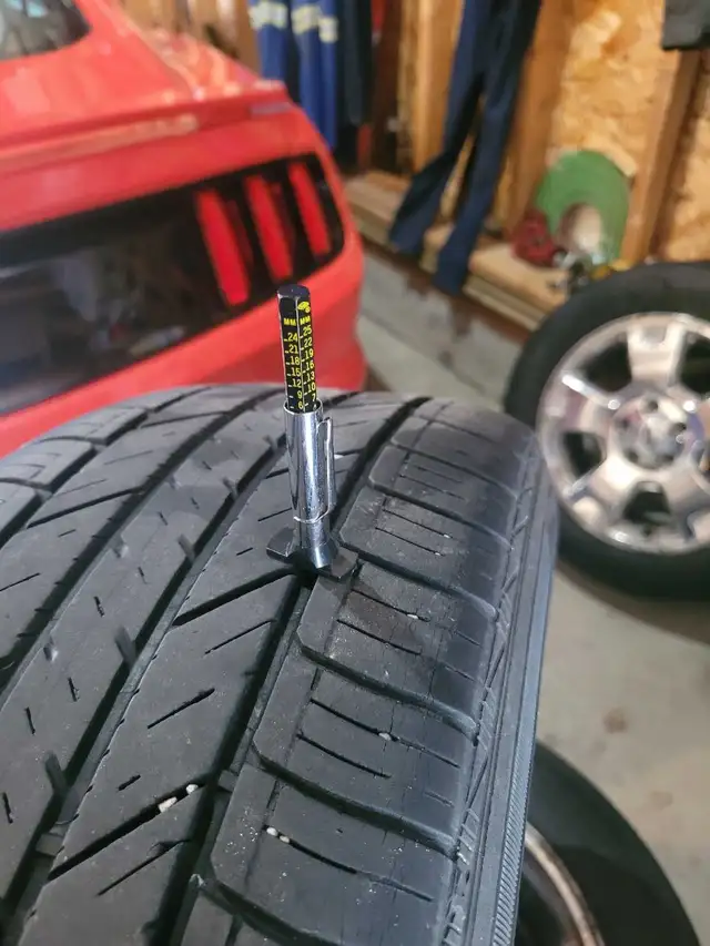 Ford 17 inch tires and rims in Tires & Rims in Edmonton - Image 7