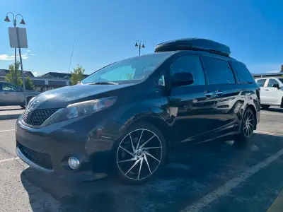 ✅ Excellent used condition ✅Professionally cleaned and detailed ✅ 227,000 km – well maintained with...