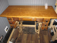 NEW WILLIAMS SEWING MACHINE COFFEE HALL ENTRANCE KITCHEN TABLE