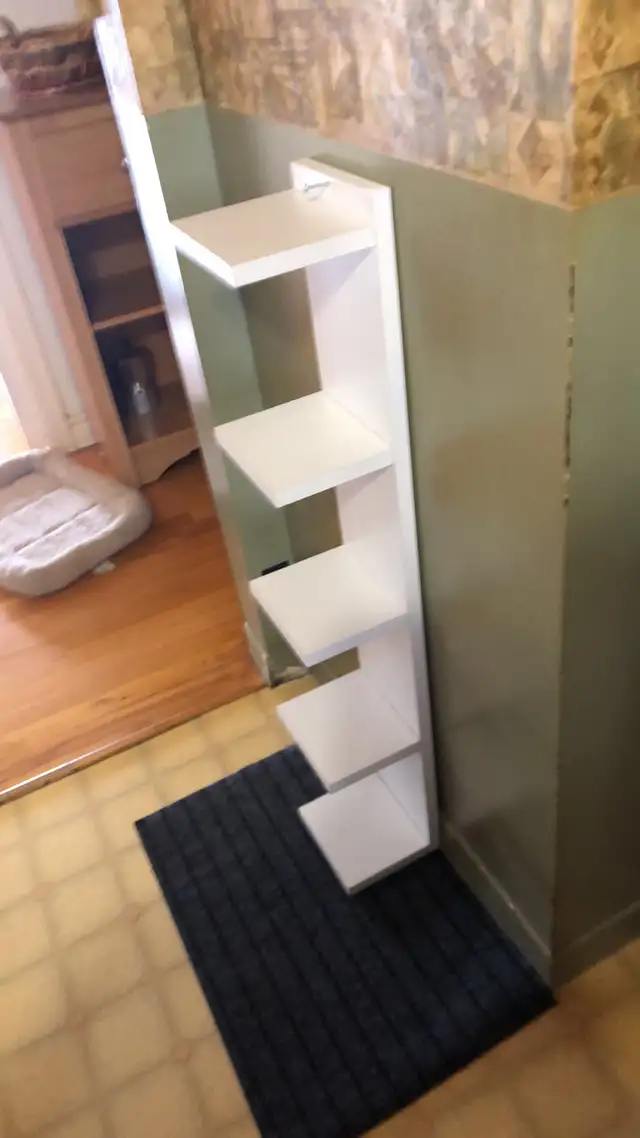 étagère murale en mélamine NEUVE 37.5  de hauteur  in Bookcases & Shelving Units in Longueuil / South Shore - Image 3