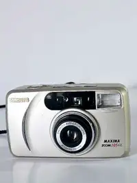 Samsung Maxima Zoom 105GL Point And Shoot 35mm Film Camara 