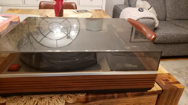 LINN SONDEK LP12 turntable in Stereo Systems & Home Theatre in Mississauga / Peel Region - Image 2