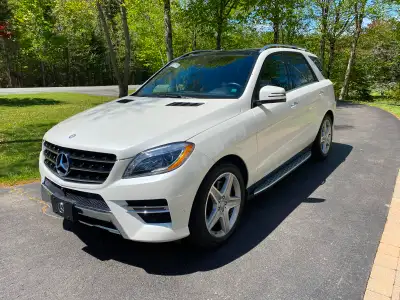 Mercedes Benz ML 400. 2015. 155km. Mint Condition. White with Brown Leather. All New Michelin Cross...