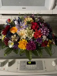 Headstone Flower Arrangements 