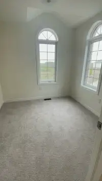 Room for rent in Brantford in a Brand new house