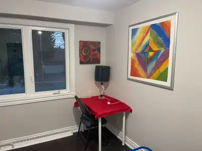 Seneca college nice bedroom  on don mills and finch North York
