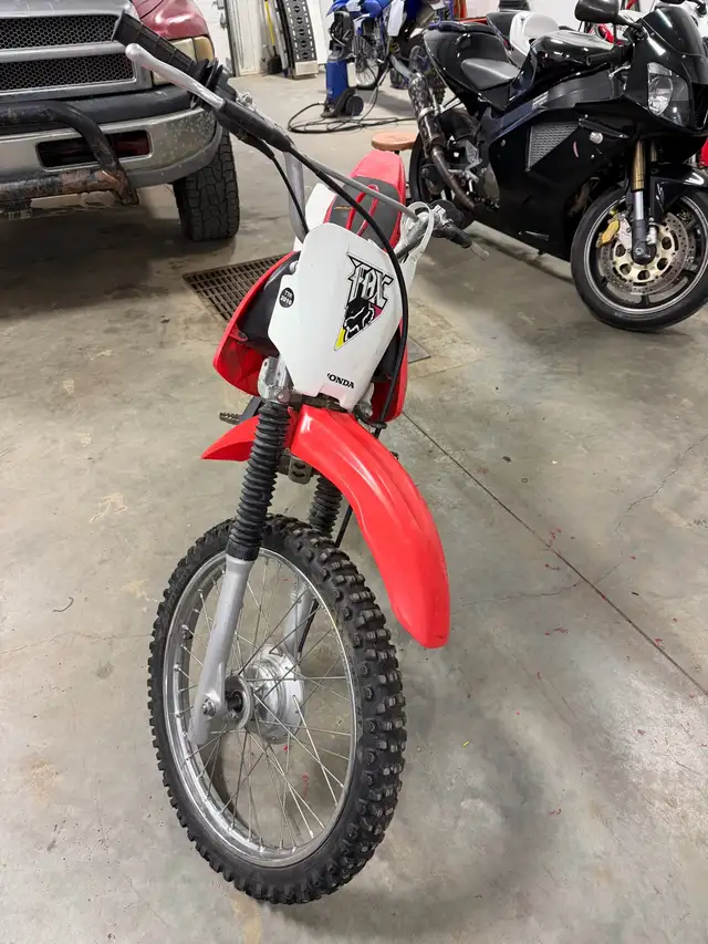 2007 Honda CRF100F in Dirt Bikes & Motocross in Edmonton - Image 5