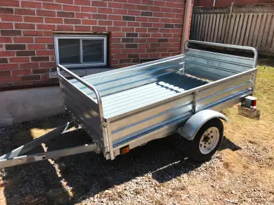 DK2 Single Axle Multi-Utility Trailer. Already assembled and in excellent condition