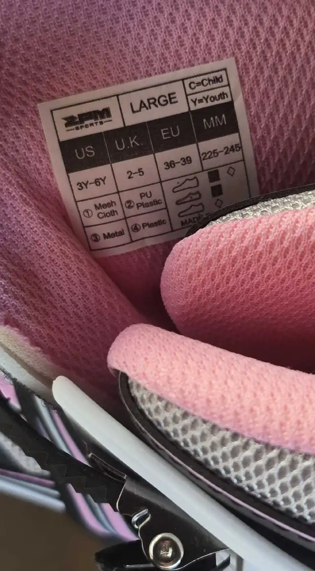 Inline Adjustable Roller Skates Youth Size 3-6 NEW in Skates & Blades in Windsor Region - Image 4