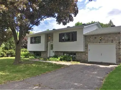 Basement apartment for rent in luxury house