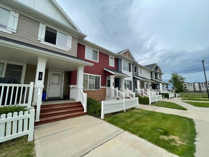 Fully Furnished 2 bd 2 bath Condo in Harbour Landing Long Term