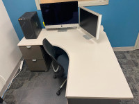 Office Desks - L shape corner Desks, 5 available