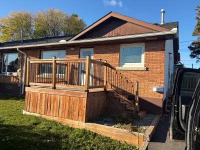 2 bedroom 1 bathroom, unfinished basement, all included, large yard, close to schools, prefer no pet...