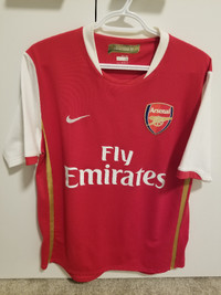 Arsenal (Soccer) Apparel Collection