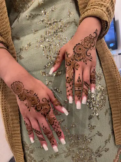 party henna, View more