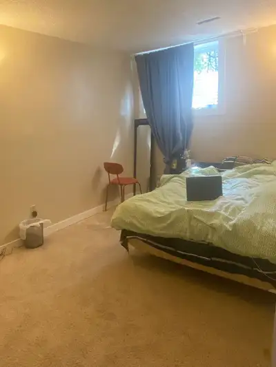 Private room for rent kitchen and washroom sharing waking distance bus stop near super store ( only...