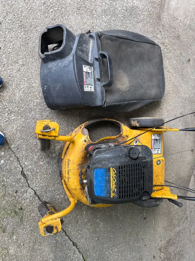Cub Cadet SC 621 Lawn Mower in Lawnmowers & Leaf Blowers in Oakville / Halton Region - Image 4