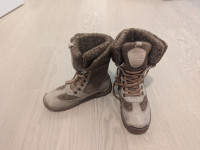 Pajar women winter boots 7-7.5