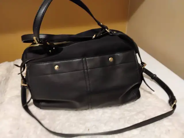 Designer woman bag new, practical beautiful in Women's - Bags & Wallets in Ottawa - Image 2