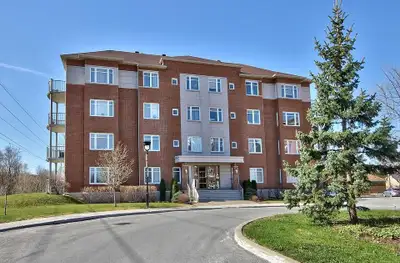 2 bedrooms, 2 bathrooms and 2 parking condo for rent