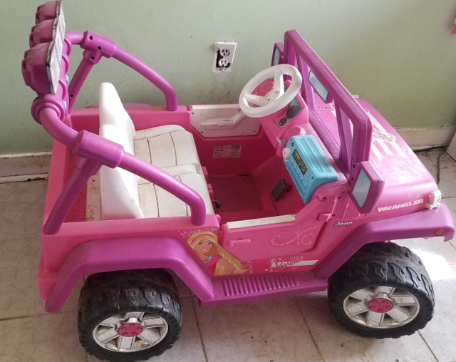 Barbie power wheels jeep in Toys & Games in Windsor Region