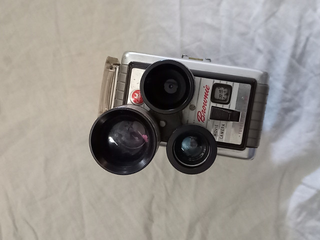 I deliver! Brownie Triple lens Camera in Cameras & Camcorders in St. Albert - Image 2