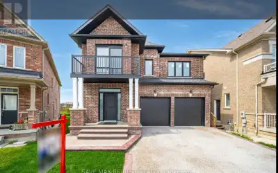 Presenting an excellent opportunity to live in the heart of West Brampton, very close to all ameniti...