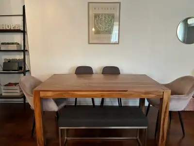 table bois 36 po par 63 po, View more