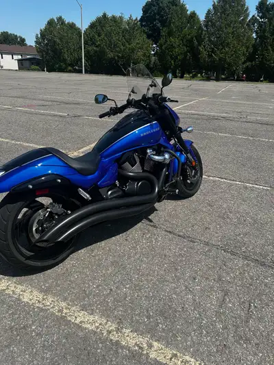 2016 Suzuki m109r BOSS. 10,000kms Cobra swept exhaust Upgraded air intakes Power commander tuned New...