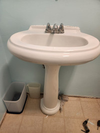 Free used pedestal sink with hardware 